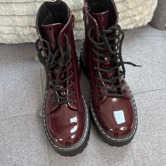 Sincerly Jules Shoes - Sincerely Jules Harley Maroon Patent Leather Combat Lace Up Zip Boots Sz 7